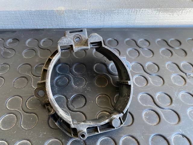 TOYOTA 5212542020 Кронштейн крепления противотуманной фары правой в наличии Сумы