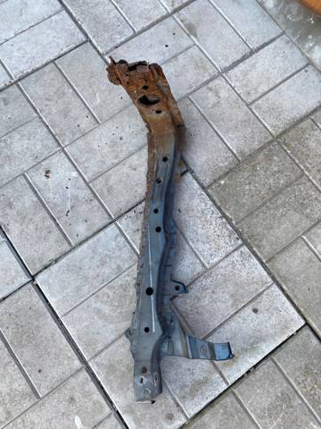 TOYOTA 5321142902 Суппорт радиатора правый (монтажная панель крепления фар) в наличии Сумы