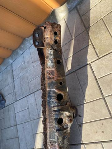 TOYOTA 571040R011 Балка радиатора нижняя в наличии Житомир