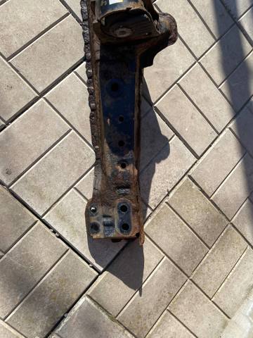 TOYOTA 571040R011 Балка радиатора нижняя в наличии Харьков