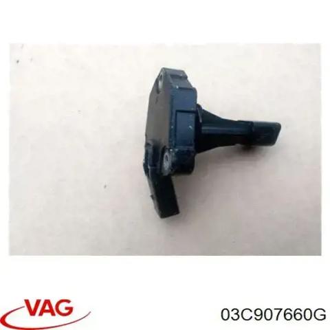 Датчик уровня масла двигателя 03C907660G VAG