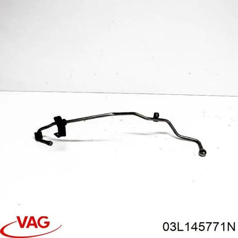 Трубка/шланг подачи масла к турбине 03L145771N VAG