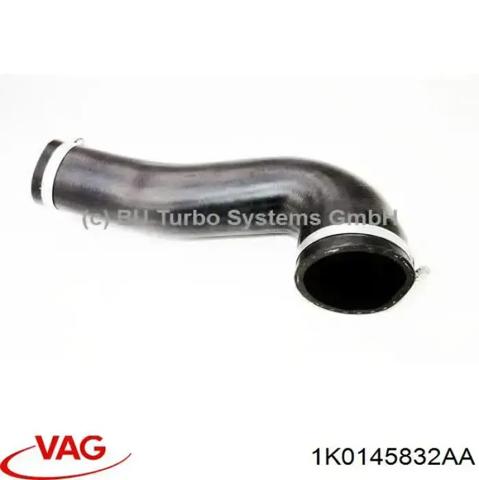 Шланг/патрубок интеркуллера 1K0145832AA VAG