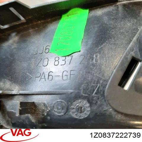 Ручка передней двери внутренняя, правая 1Z0837222739 VAG