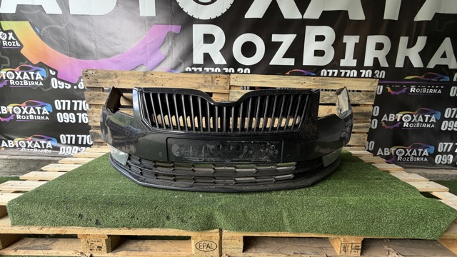 Бампер передний 3T0807221K VAG