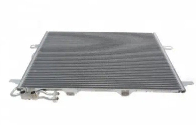 Конденсатор системы охлаждения AC318000S MAHLE