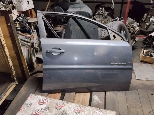 Пассажирская передняя дверь 124606 OPEL