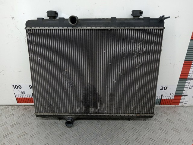 Радіатор охолодження двигуна  на Peugeot 5008 minivan (0U) (01.09 - 03.17) 1.6 HDi 9HZ (DV6TED4)