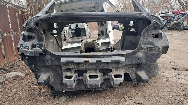 Панель задняя, багажного отсека 1608357780 PEUGEOT