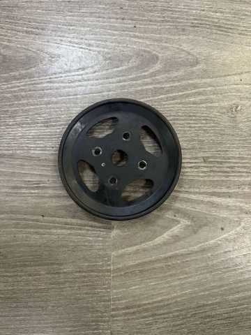 Шкив помпы водяного насоса 21051AD200 NISSAN