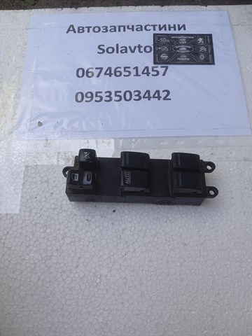 Кнопки переднего левого стеклоподъёмника 25401EQ305 NISSAN
