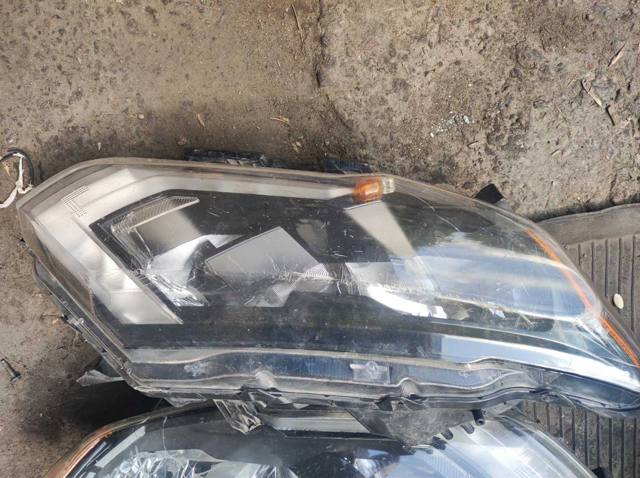 260106FL0A NISSAN Фара правая купить в Николаев