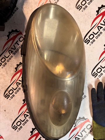 Фара передняя правая 26010AX700 NISSAN