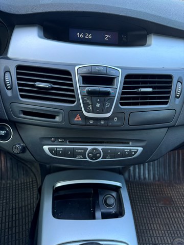 Радиоприемник Рено Лагуна III