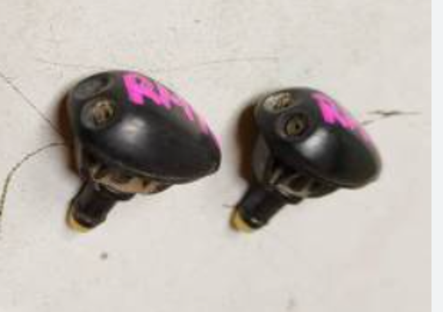 Форсунка омывателя правая 289308H910 NISSAN