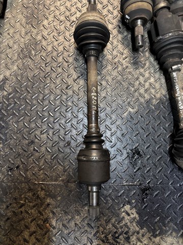 Полуось передняя, правая 3273CC PEUGEOT
