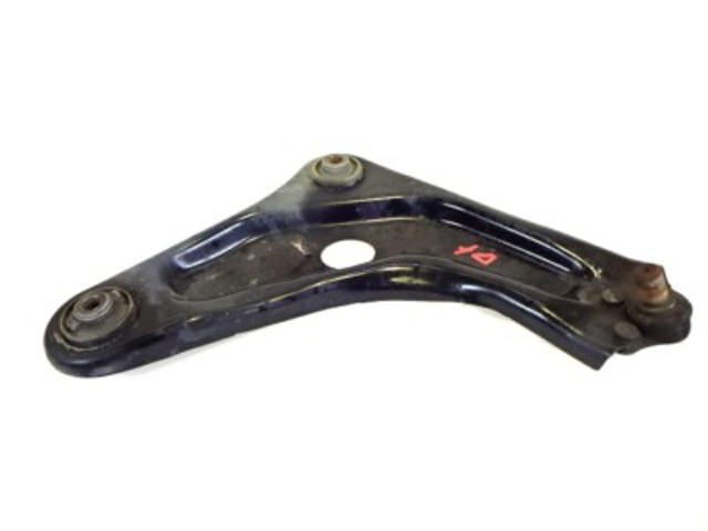 Передний нижний рычаг 3521N8 PEUGEOT