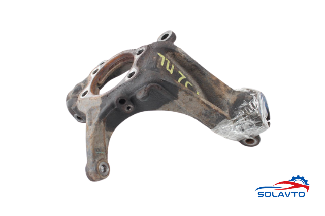 Кулак поворотный передний левый 400155HA0A NISSAN
