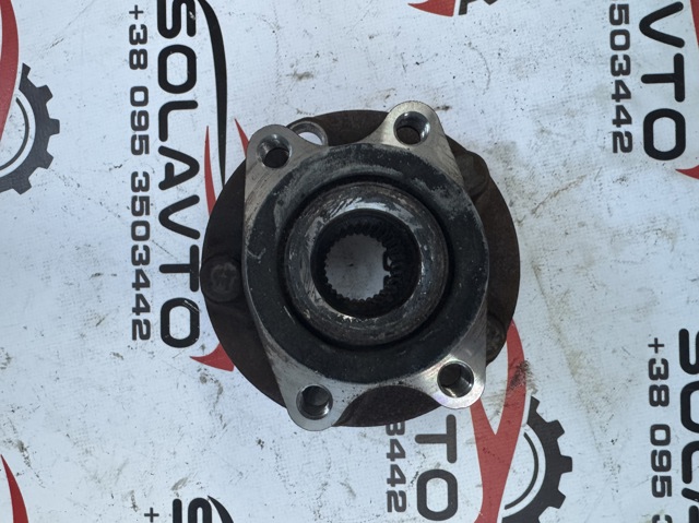 NISSAN 402021KA0A Передняя ступица в наличии Полтава