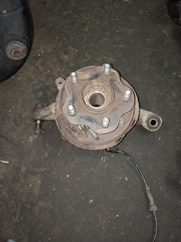 NISSAN 430198H300 Цапфа (поворотный кулак) задний левый в наличии Запорожье