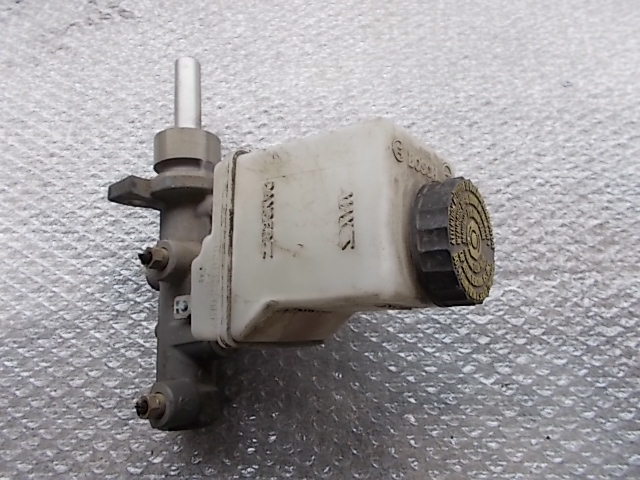 Цилиндр тормозной, главный Ситроен С5 1