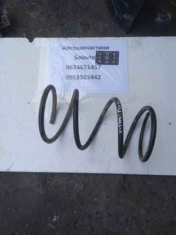 Пружина передней подвески 540108H611 NISSAN