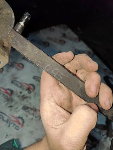 620933842R RENAULT Кронштейн усилителя переднего бампера купить в Одесса