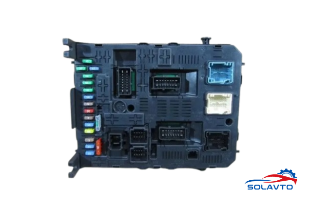 Блок комфорту  на Peugeot 3008 minivan (0U) (01.09 - 12.16) 1.6 HDi 9HZ (DV6TED4)