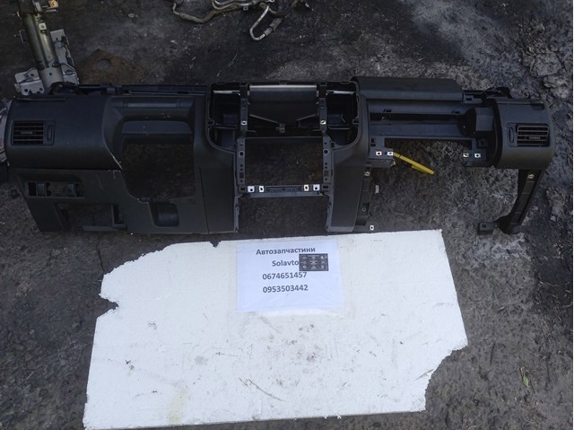 Панель приборная торпеды 68100EQ410 NISSAN