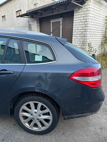 Проем передней левой двери 760210005R RENAULT