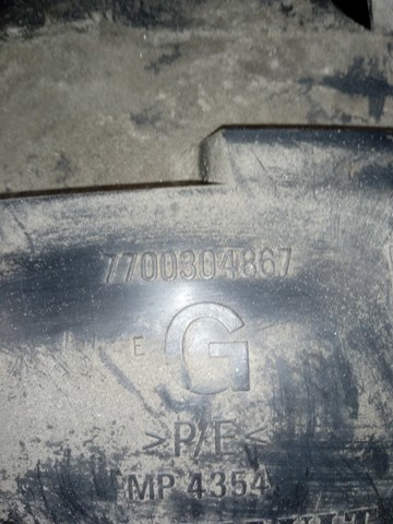 Брызговик крыла 7700304867 RENAULT