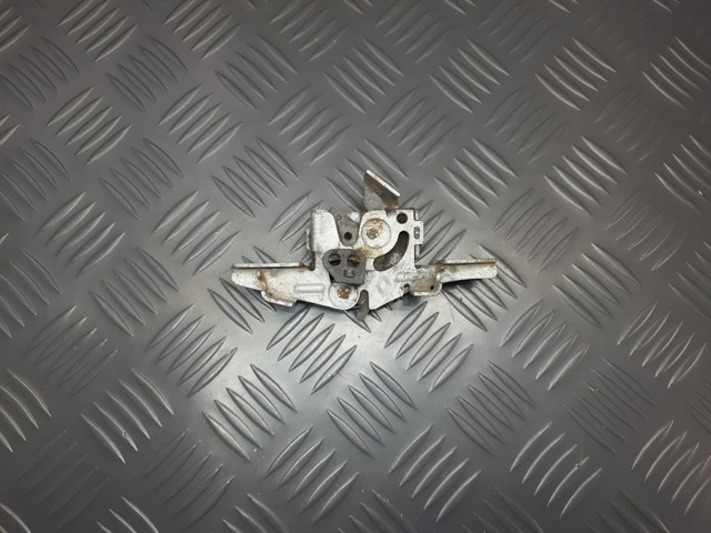 Замок капота 7700823257 RENAULT