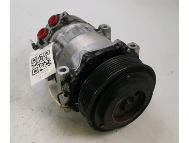 Компрессор кондиционера 7700859676 RENAULT