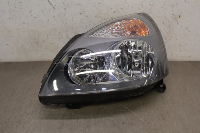 Фара левая передняя 7701057654 RENAULT