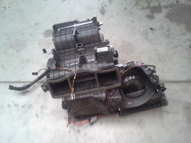 Корпус печки в сборе 7701207871 RENAULT