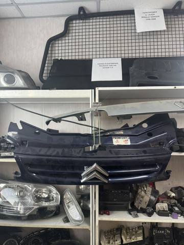 Облицовка радиатора 7804J4 PEUGEOT