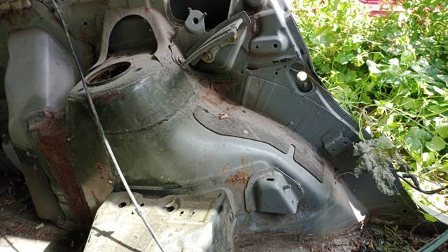 781018H730 NISSAN Крыло заднее левое купить в Днепр