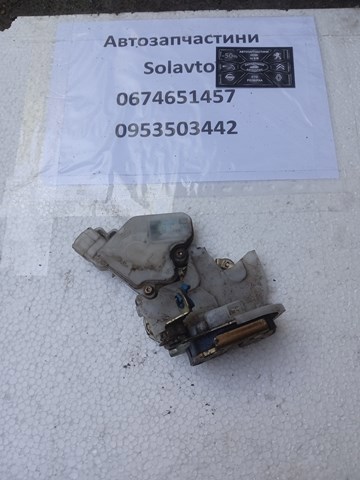Мотор-привод открытия/закрытия замка двери задней левой 80553AA300 NISSAN