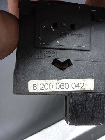 8200060042 Кнопка (регулятор) корректора фар купить Ирпень