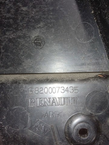 Накладка стойки кузова внешняя, центральная левая 8200073435 RENAULT