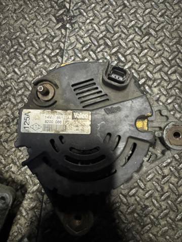 Генератор 8200086130 RENAULT