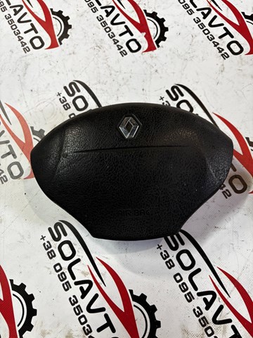 Подушка AIRBAG водительская 8200091772 RENAULT