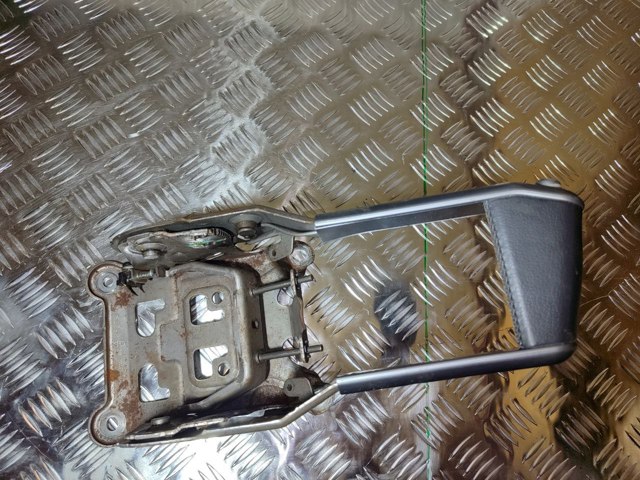 Рычаг ручника 8200321029 RENAULT