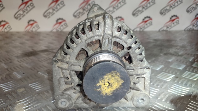 Генератор автомобильный 8200386806 RENAULT