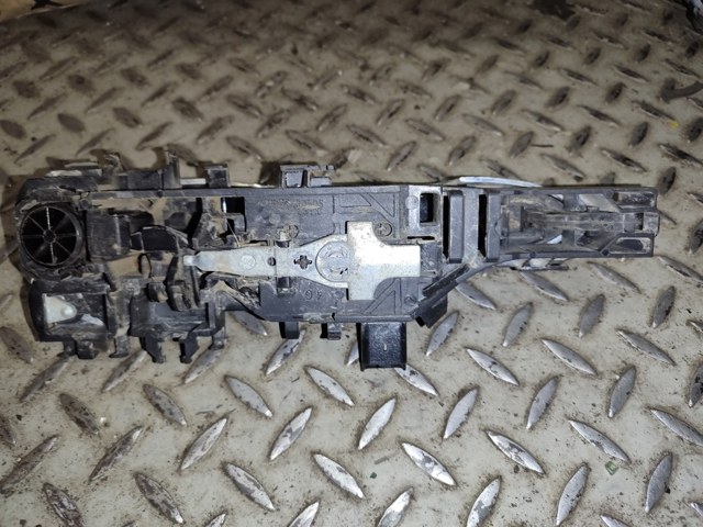 8200388110 RENAULT Держатель наружной ручки двери передней левой купить в Полтава