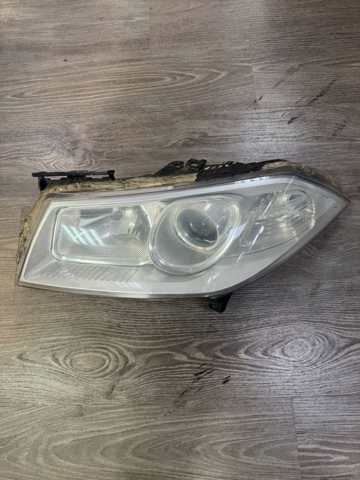Вставка фары левой 8200412741 RENAULT