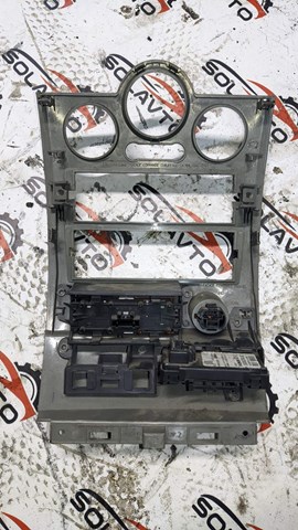 8200491106 RENAULT Накладка декоративная центральной консоли купить в Черкассы