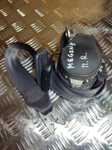 Ремень безопасности передний правый 8200699560 RENAULT