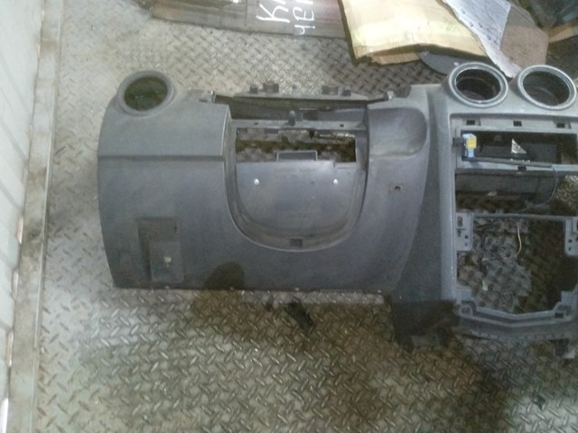 8200739433 RENAULT Торпедо купить в Львов