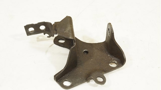 Кронштейн задней балки 8200792363 RENAULT